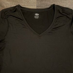 🌑2/$16🌑 Athletic Works performance tee